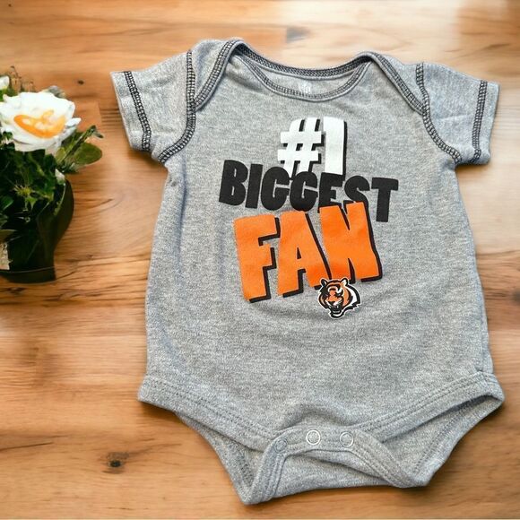 NFL Bengals Onesie 0-3 Months - Picture 1 of 4